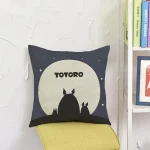 Housse de Coussin Totoro Lune