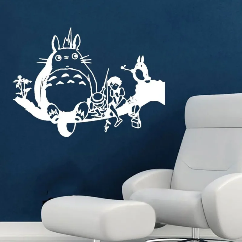 Sticker Mural Totoro Pêche | Passion Ghibli